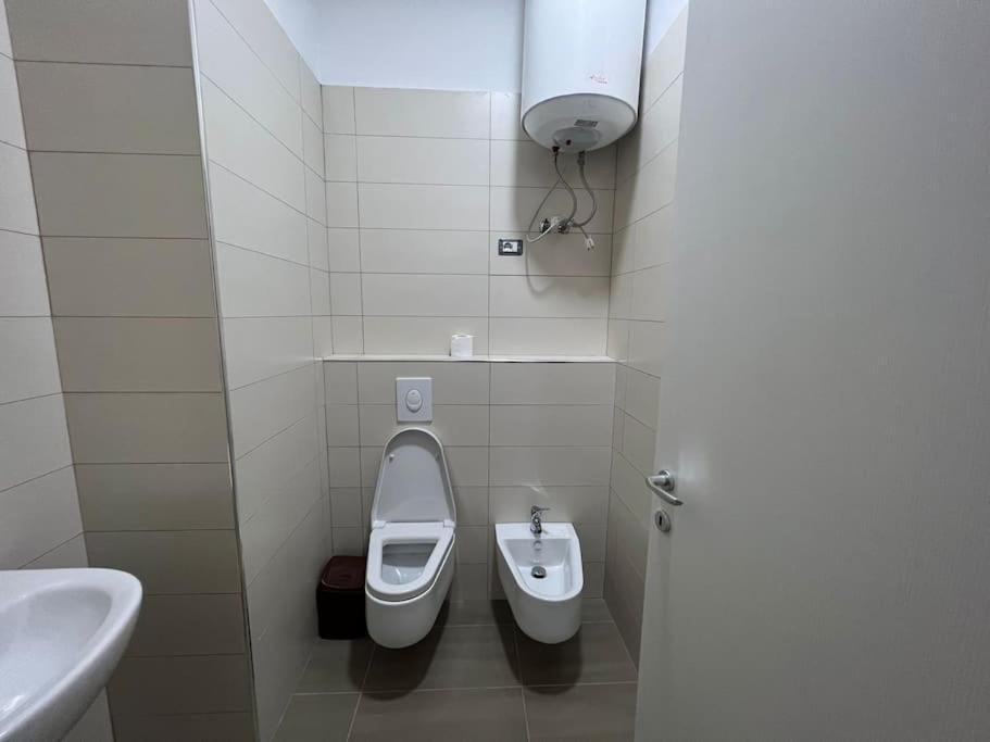 Thyamis Apartment 地拉那 外观 照片