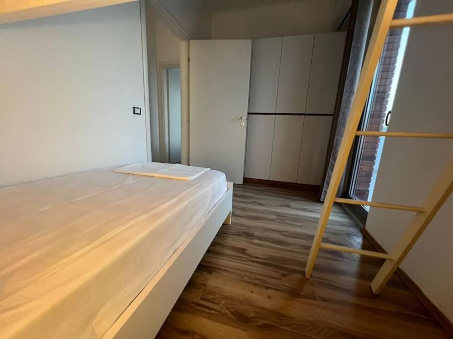 Thyamis Apartment 地拉那 外观 照片