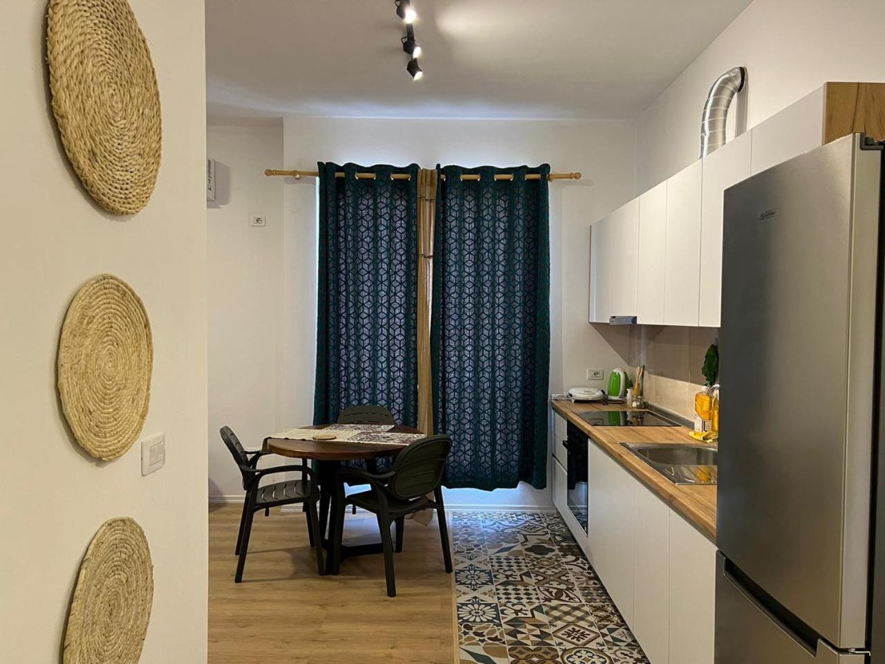 Thyamis Apartment 地拉那 外观 照片