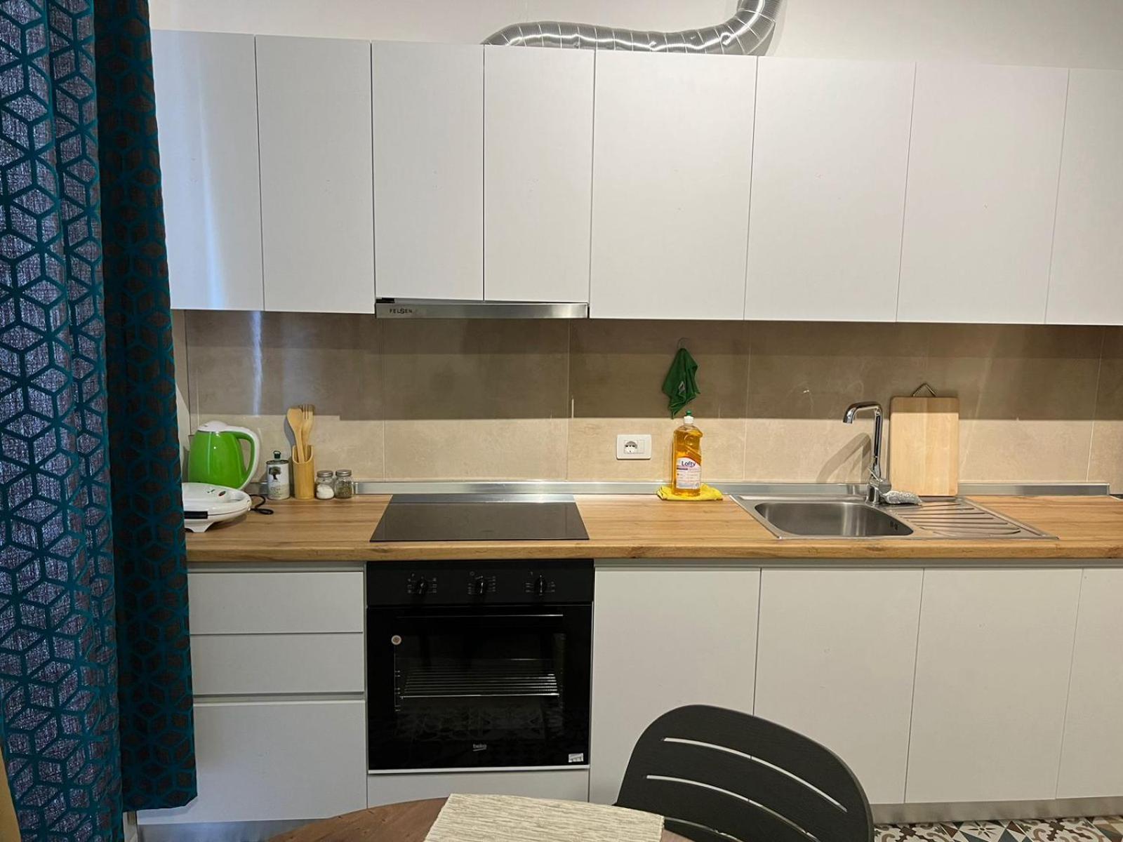 Thyamis Apartment 地拉那 外观 照片