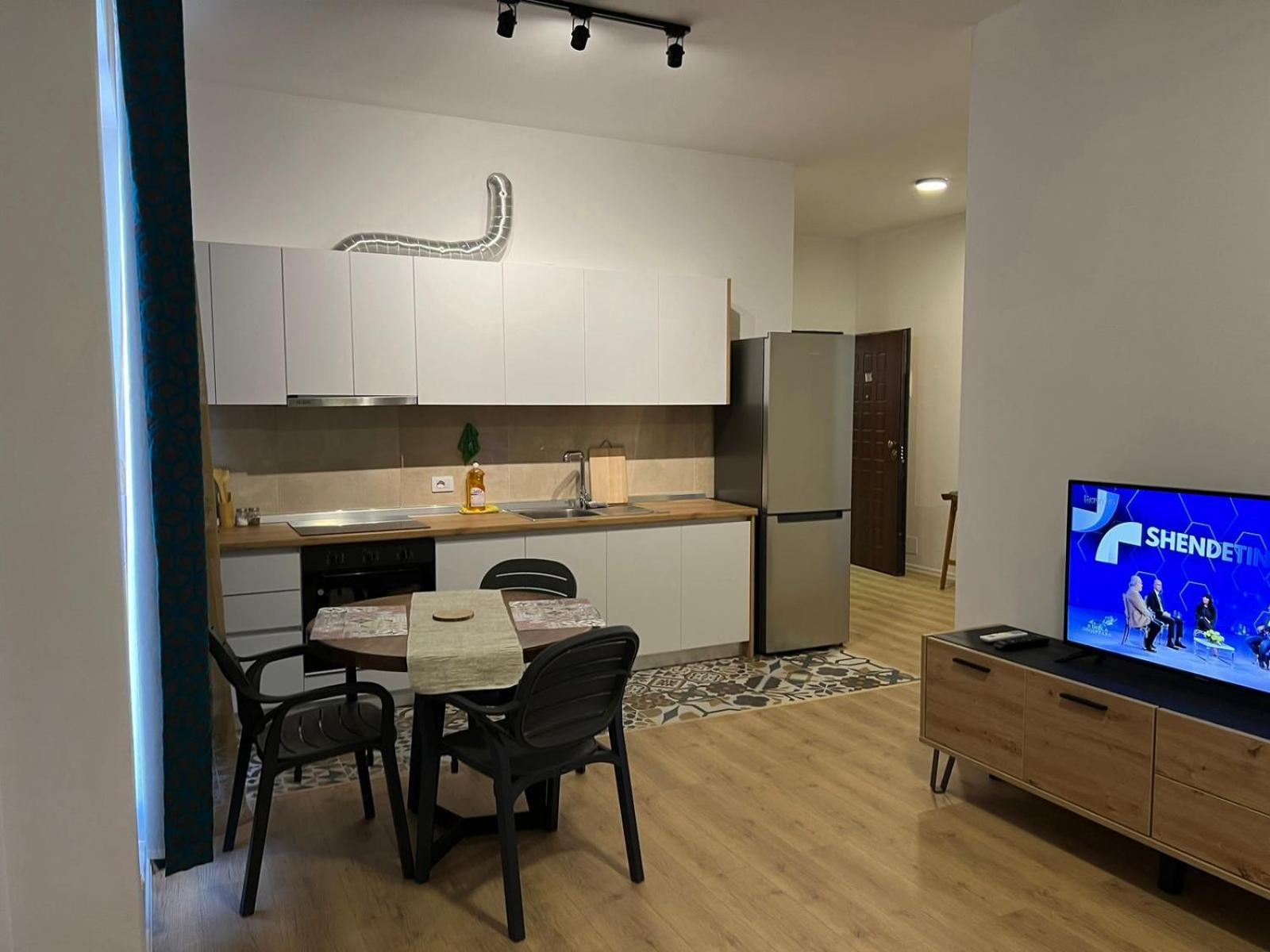 Thyamis Apartment 地拉那 外观 照片