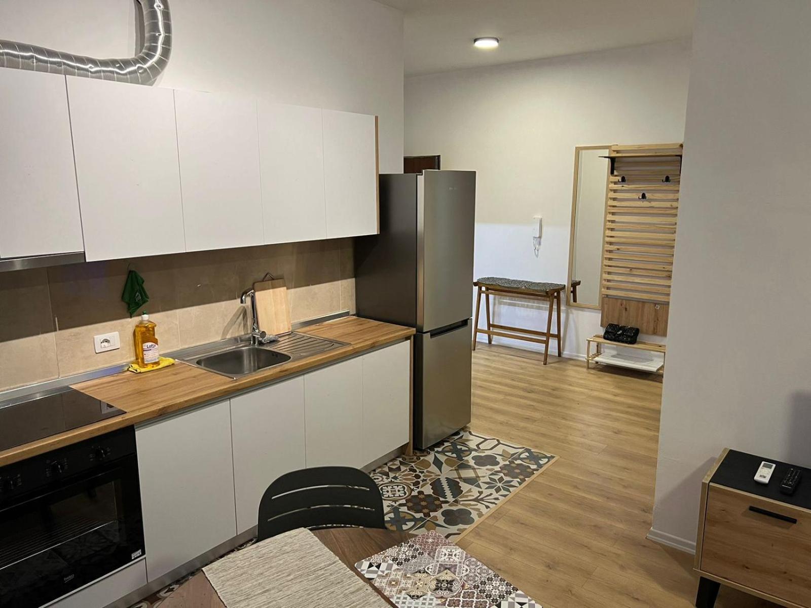 Thyamis Apartment 地拉那 外观 照片