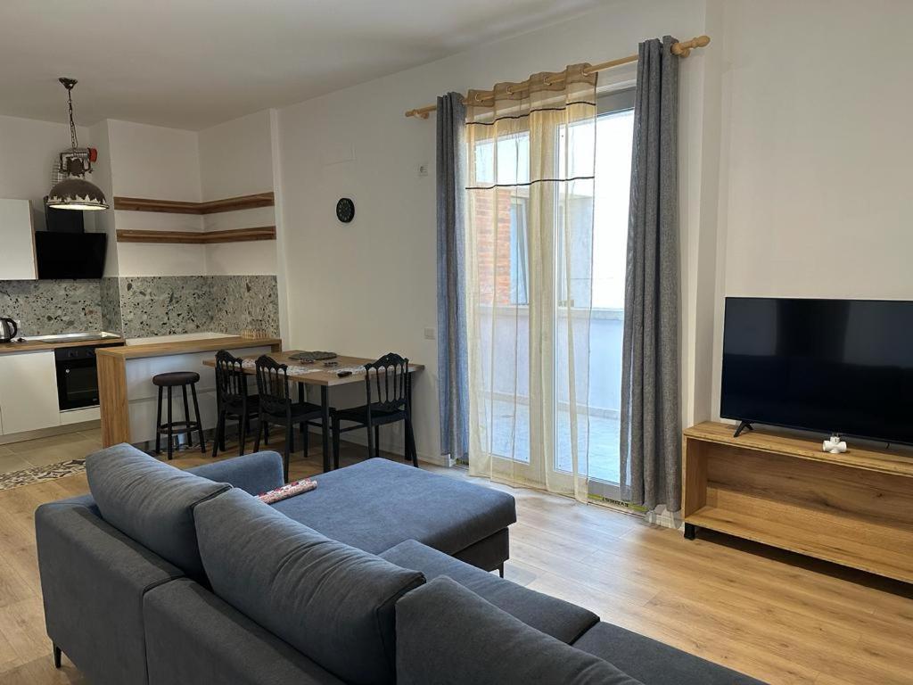 Thyamis Apartment 地拉那 外观 照片